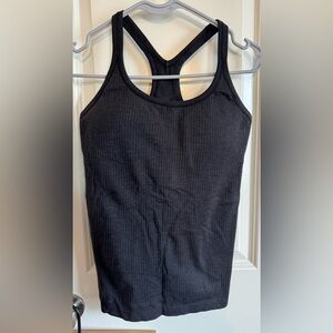 Lululemon Ebb to street tank